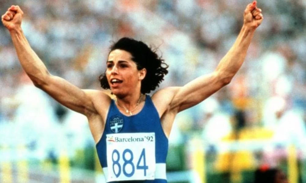 Βούλα Πατουλίδου: Αποκαλύπτει άγνωστες πτυχές του Κώστα Κεντέρη - Βίντεο